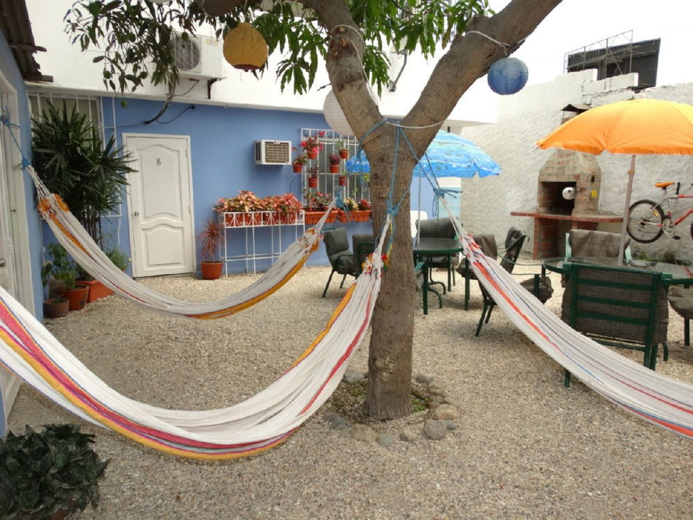 Chescos Hotel Salinas  Exterior foto